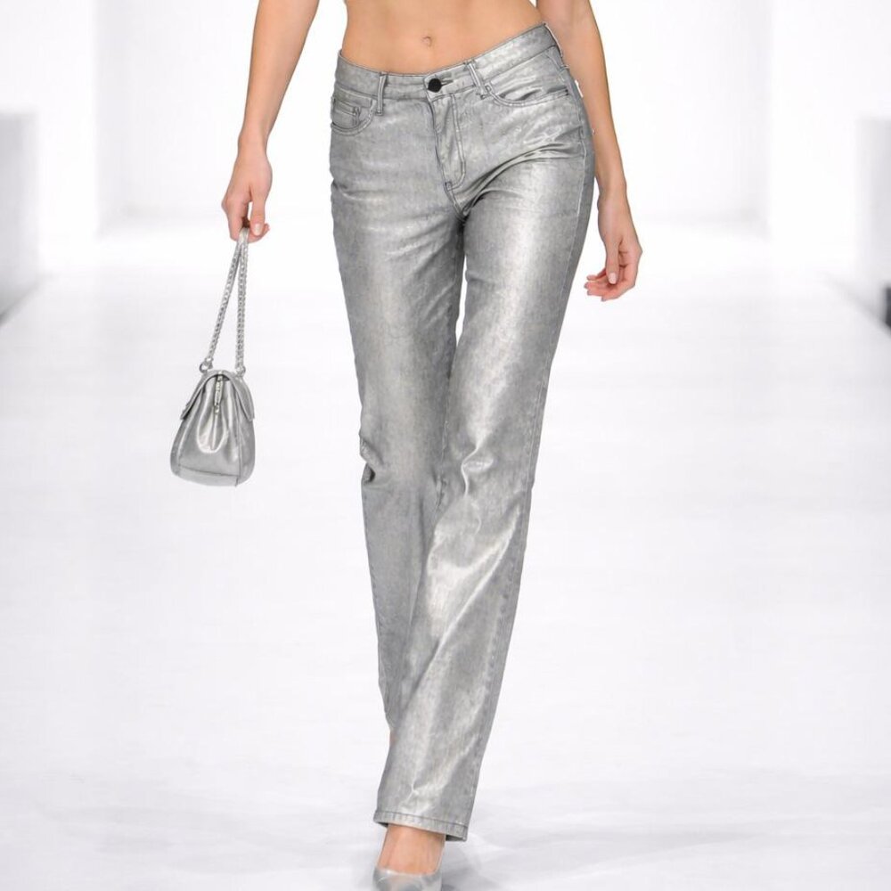NWT  Adriano Goldschmied Coated Denim Straight Leg Jeans Silver Womens Size 26